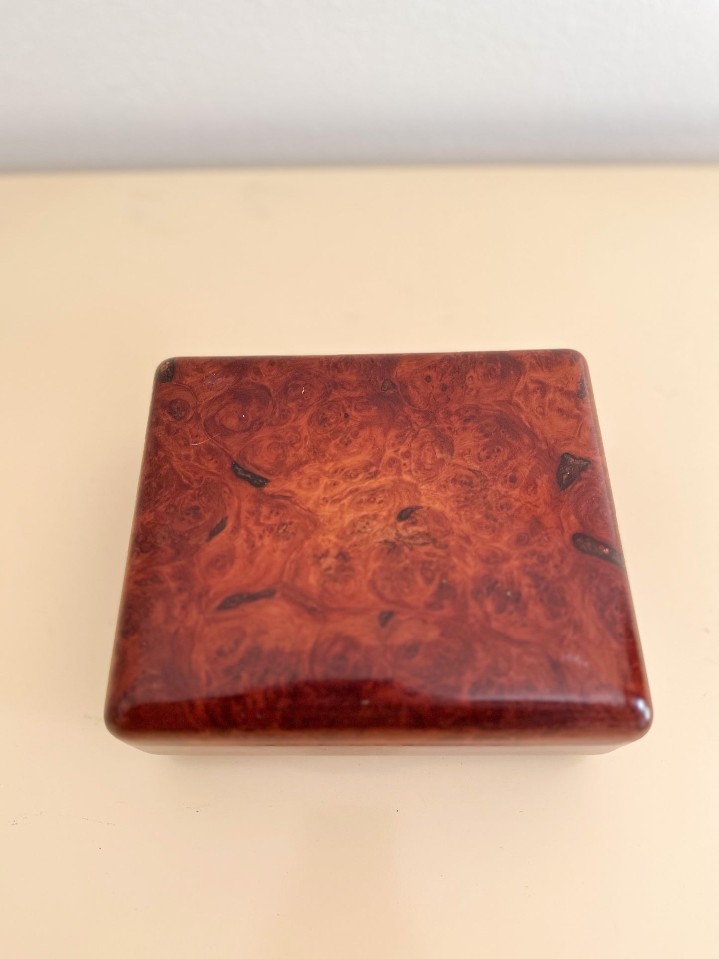 1980s Medium Lacquered Burlwood Jewelry Box