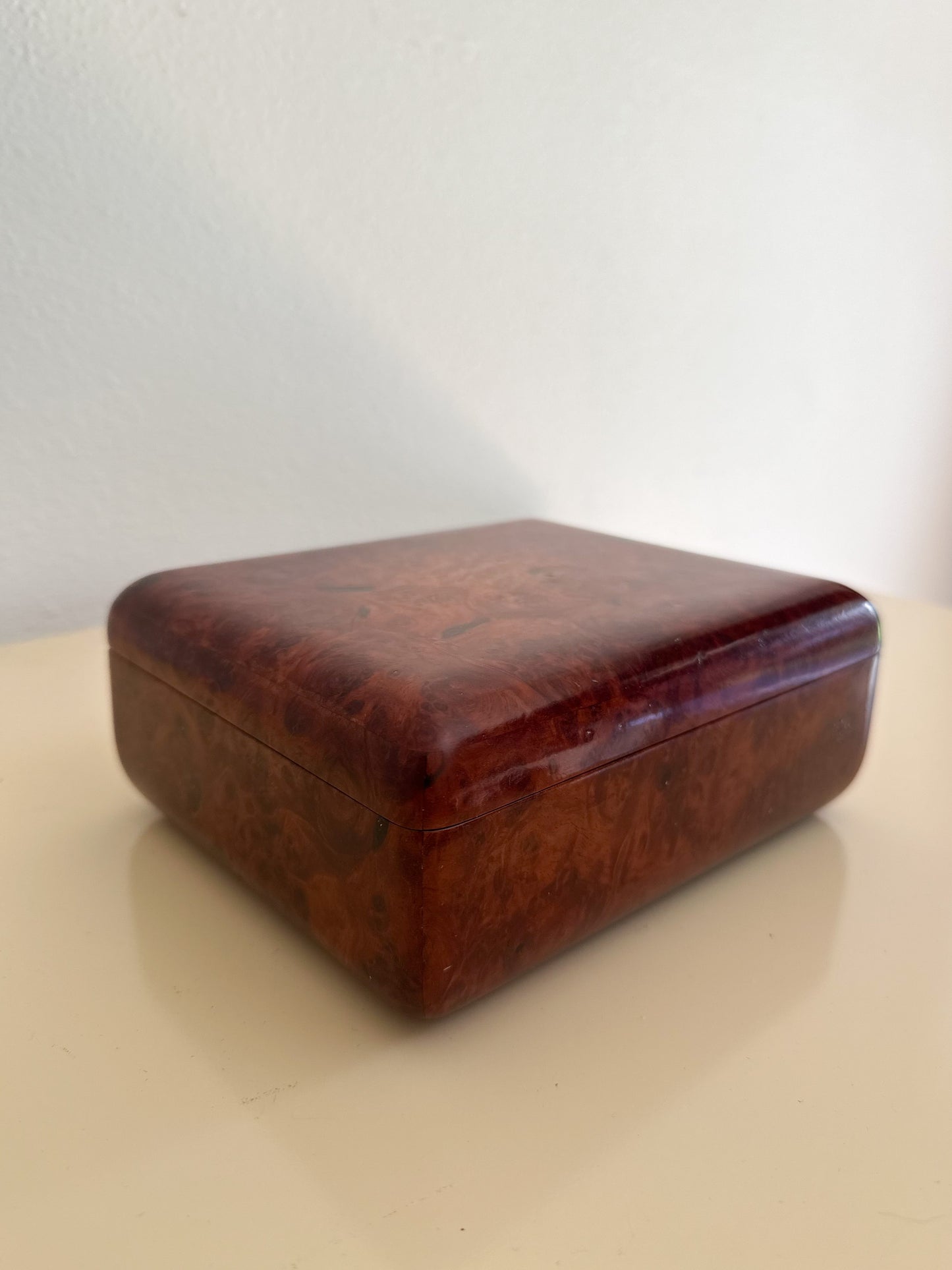 1980s Medium Lacquered Burlwood Jewelry Box