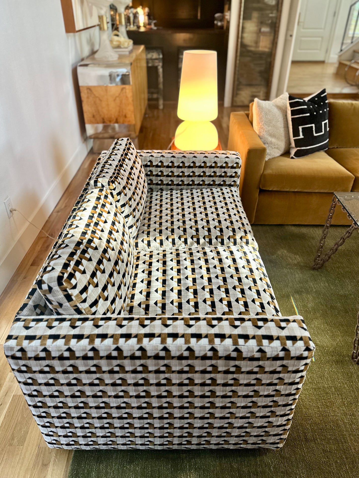 1970s Milo Baughman for Thayer Coggin Loveseat in New Kirkby Piccadilly