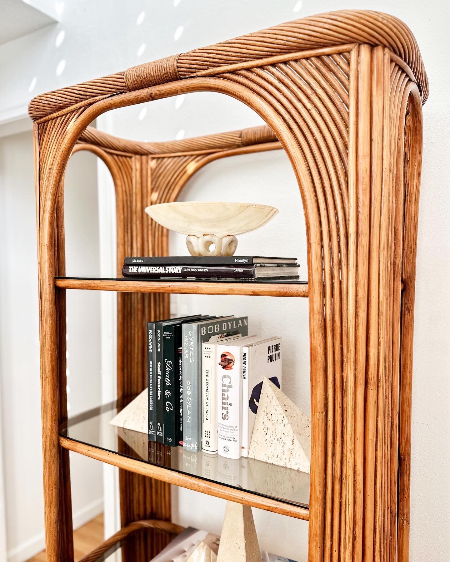 1970's Bent Bamboo étagère With Smoked Glass Shelves