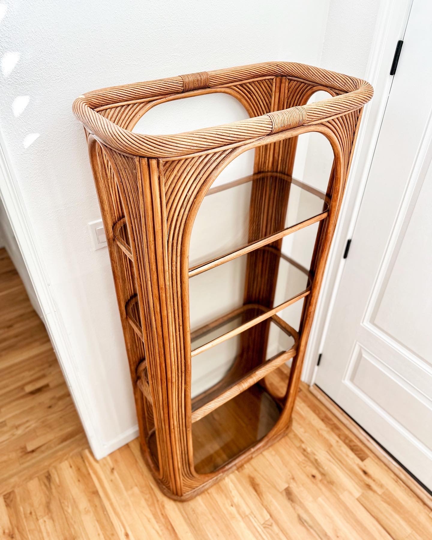 1970's Bent Bamboo étagère With Smoked Glass Shelves