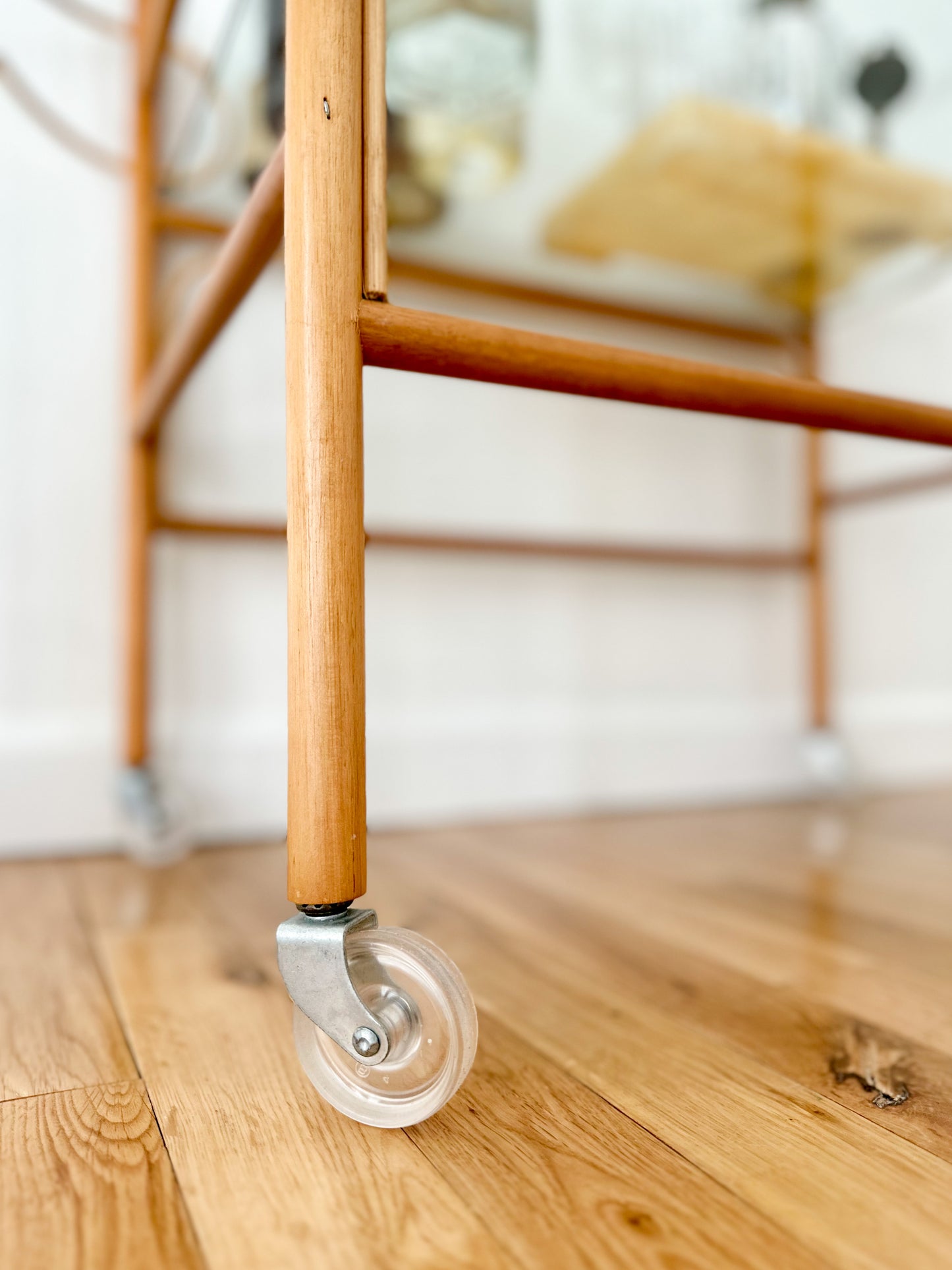 1970s Sculptural Pencil Reed Bar Trolley