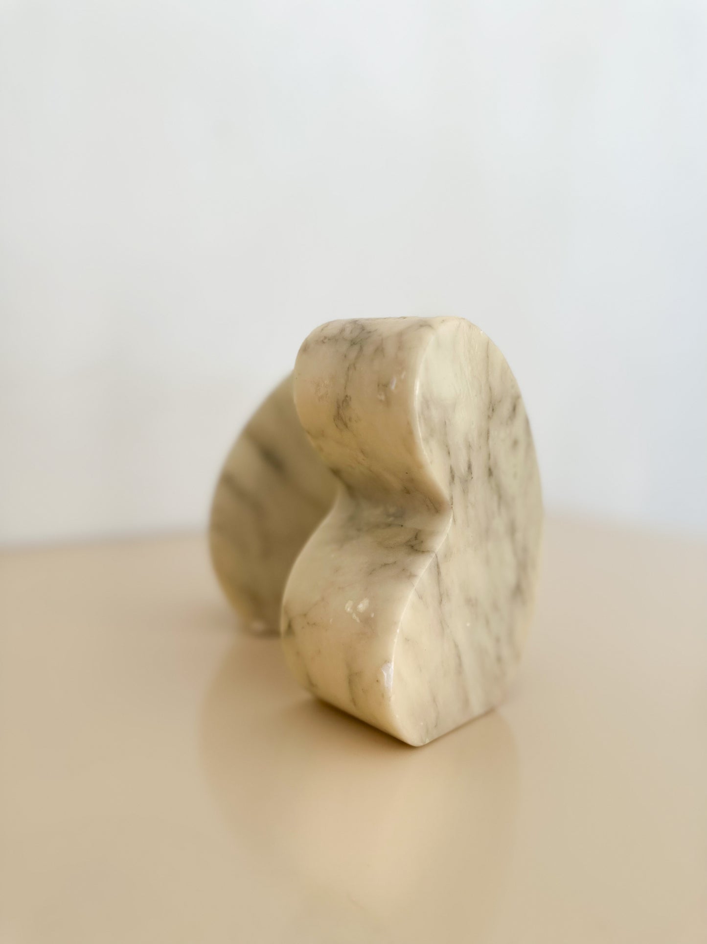 1970s Handcarved Italian Alabaster Apostrophe Bookends
