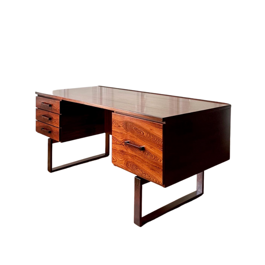 1960s Henning Jensen & Torben Valeur for Dyrlund Rosewood Executive Desk