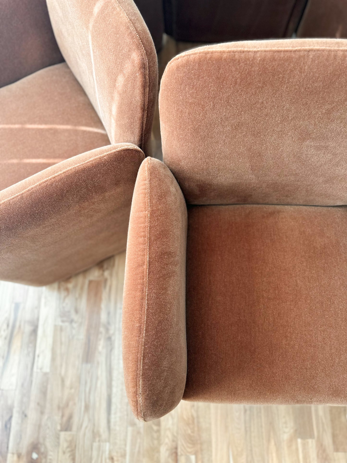 1980s Sculptural Caramel Mohair Dining Chairs - set of 6